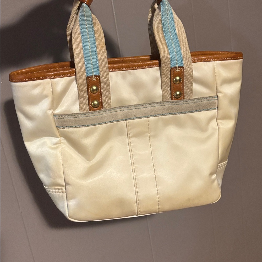 Coach Mini Hampton Tote - Picture 2 of 9